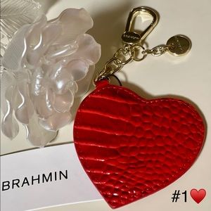 Brahmin Carnation Heart Key Fob #1 ♥️